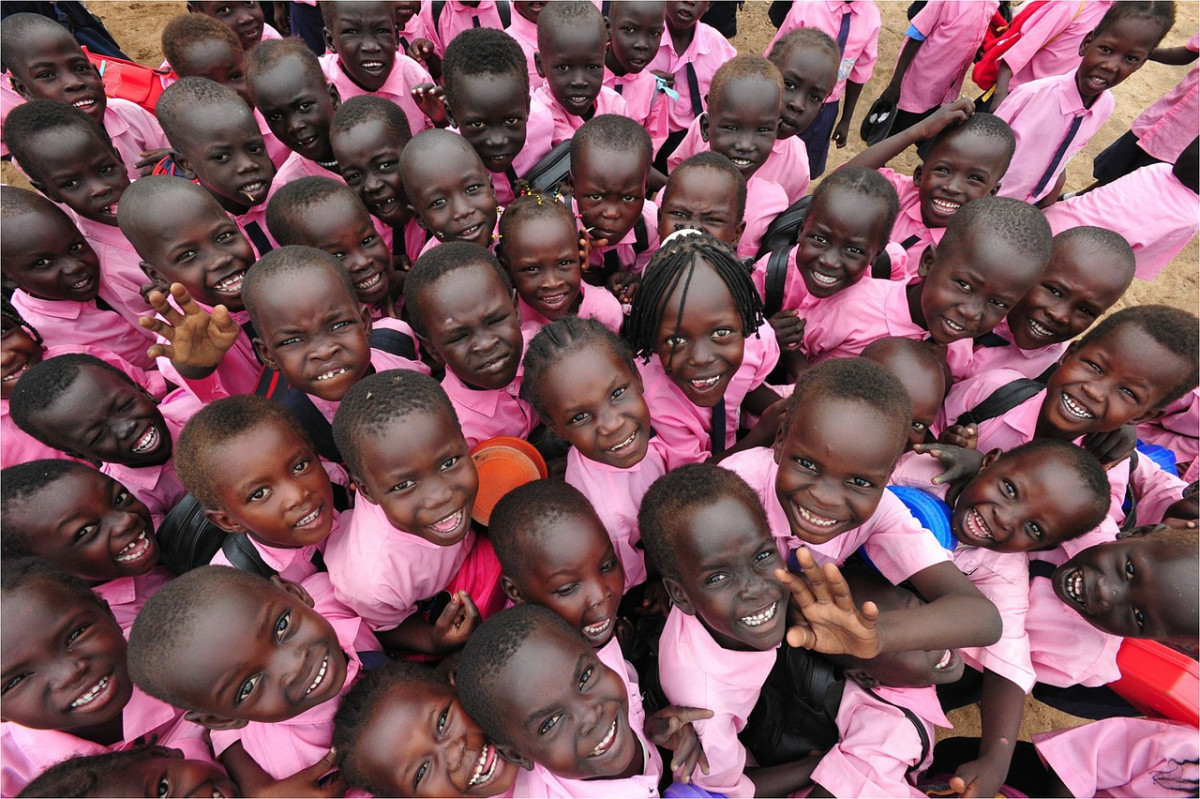 Photo: Karl Grobl Children in Sudan