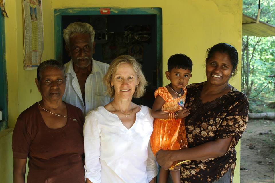 Penny with Sri Lankan Ladies