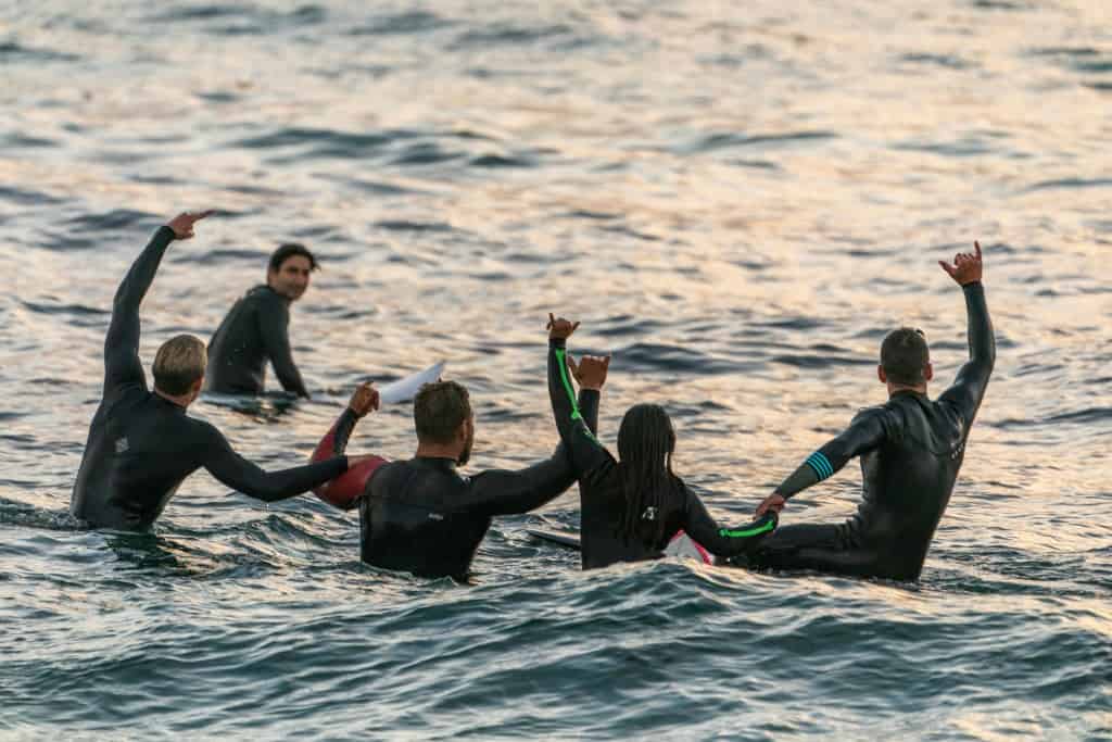 group Learning to surf Kim Wright battleface.com