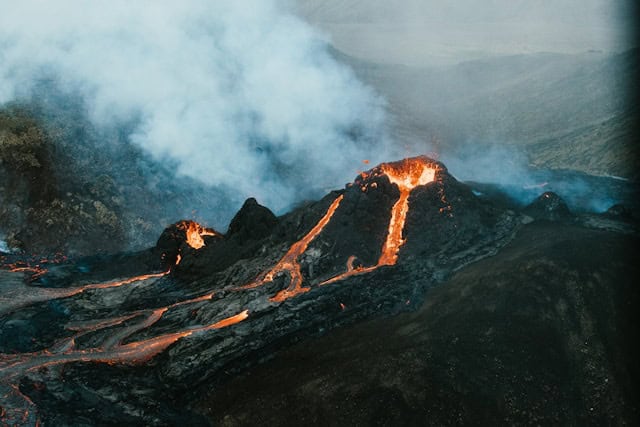 eye Volcanoes: eruption ups and downs for tourists Kim Wright battleface.com