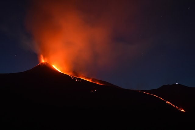 etna Volcanoes: eruption ups and downs for tourists Kim Wright battleface.com